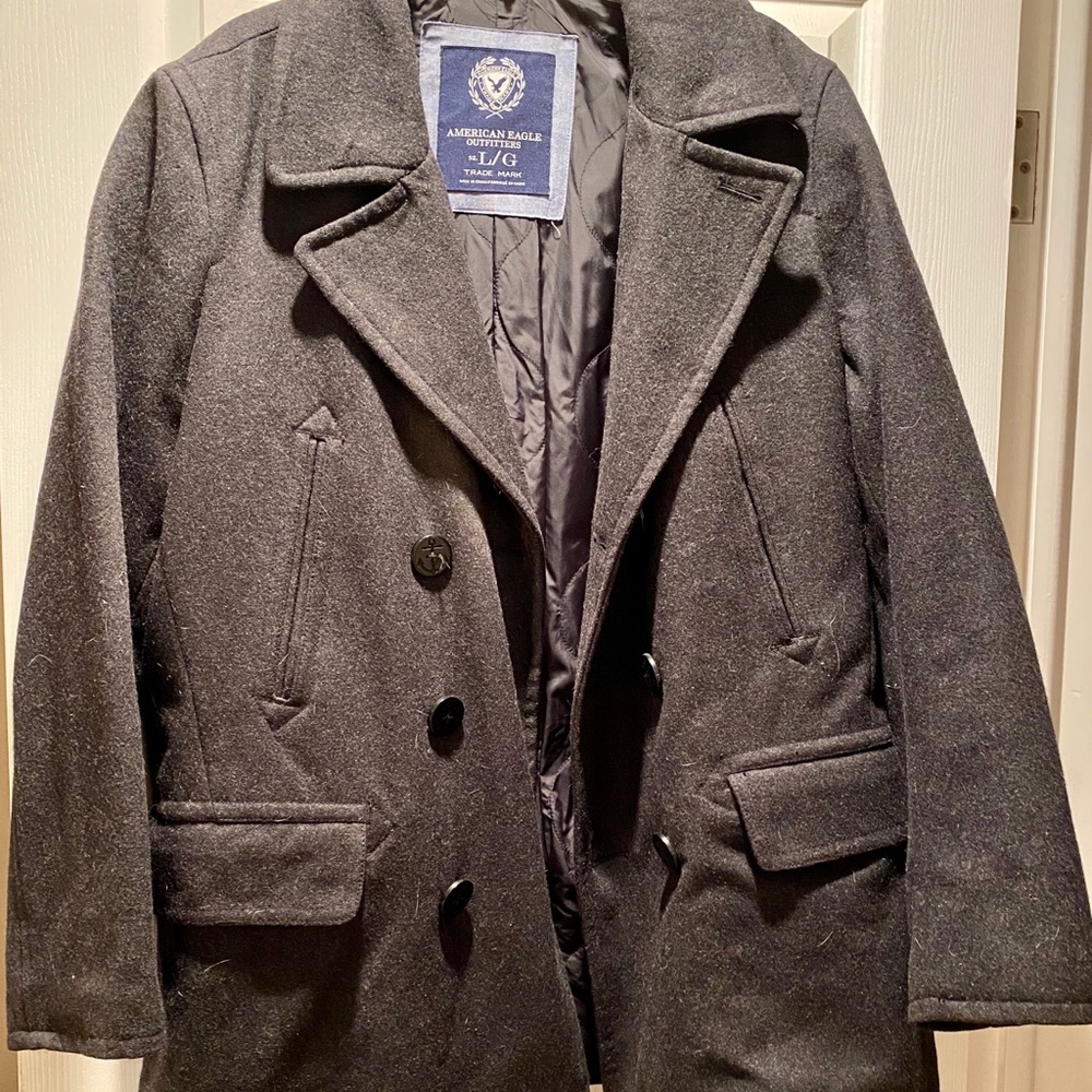 American Eagle Men’s Peacoat. Great used condition
